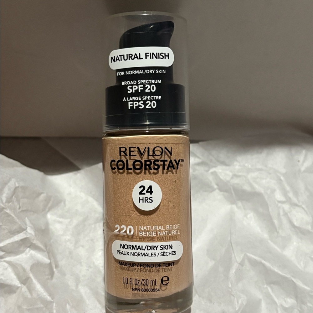 Revlon Cream Foundation Long-Wearing Formula